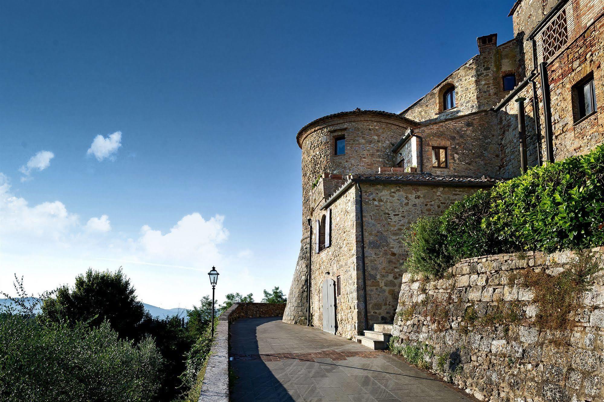 Torre Dei Serviti Sienne Extérieur photo